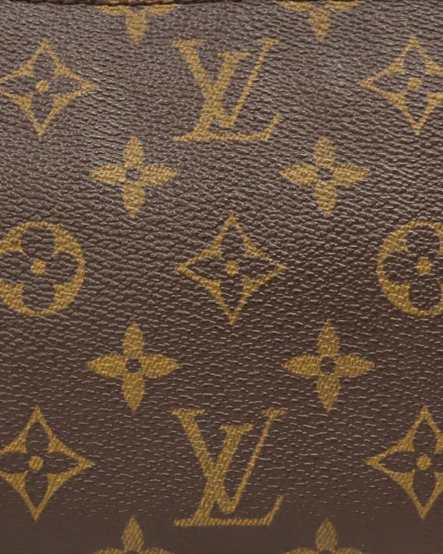 LOUIS VUITTON モノグラム トロター | Hedy