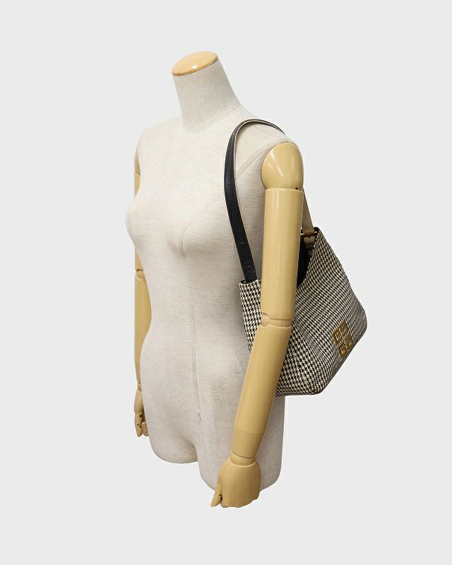 GIVENCHY ロゴ金具千鳥柄ワンショルダーバッグ | Hedy