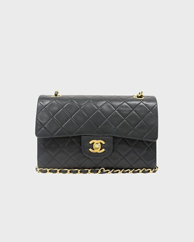 CHANEL マトラッセWフラップターンロックチェーンショルダーバッグ | Hedy