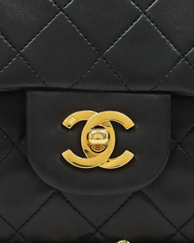 CHANEL マトラッセWフラップターンロックチェーンショルダーバッグ | Hedy