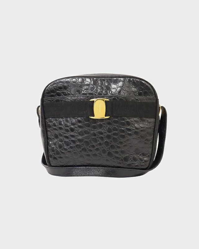 Ferragamo VARAレザーショルダーバッグ | Hedy