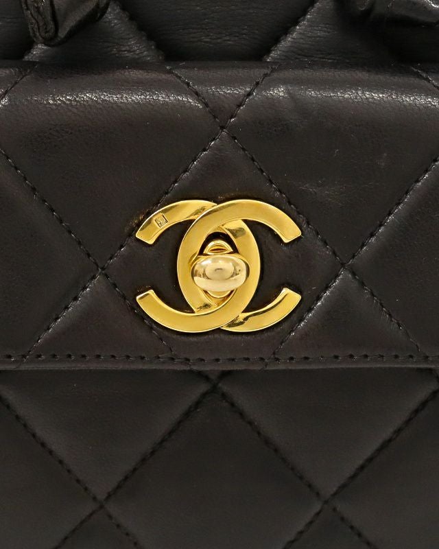 CHANEL マトラッセターンロックチェーンリュック | Hedy