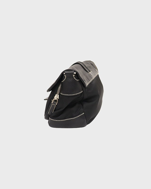 PRADA 三角ロゴ金具ナイロンレザーショルダーバッグ | Hedy