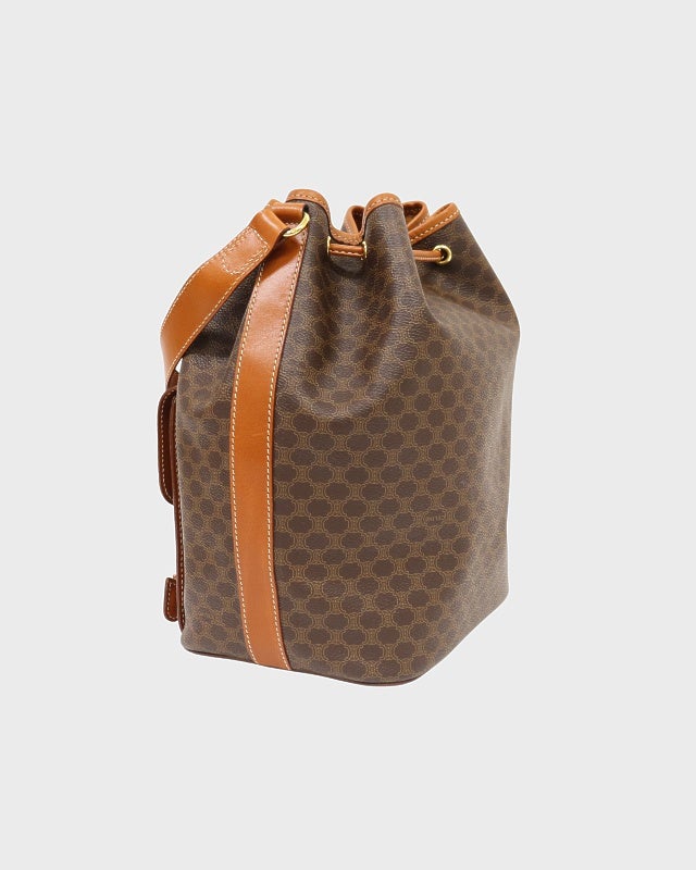 CELINE マカダム柄ブラゾン刻印巾着ショルダーバッグ | Hedy