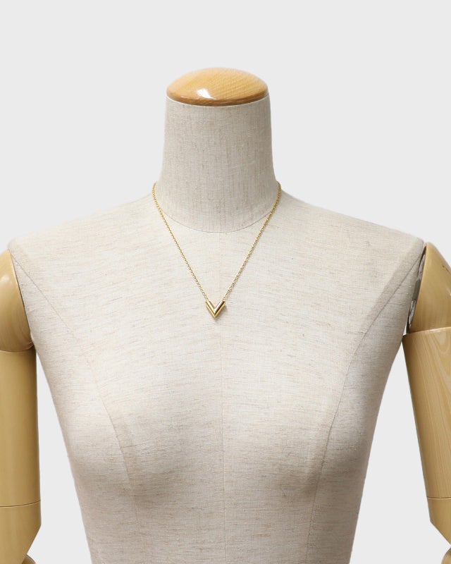 LOUIS VUITTON エッセンシャルVネックレス | Hedy