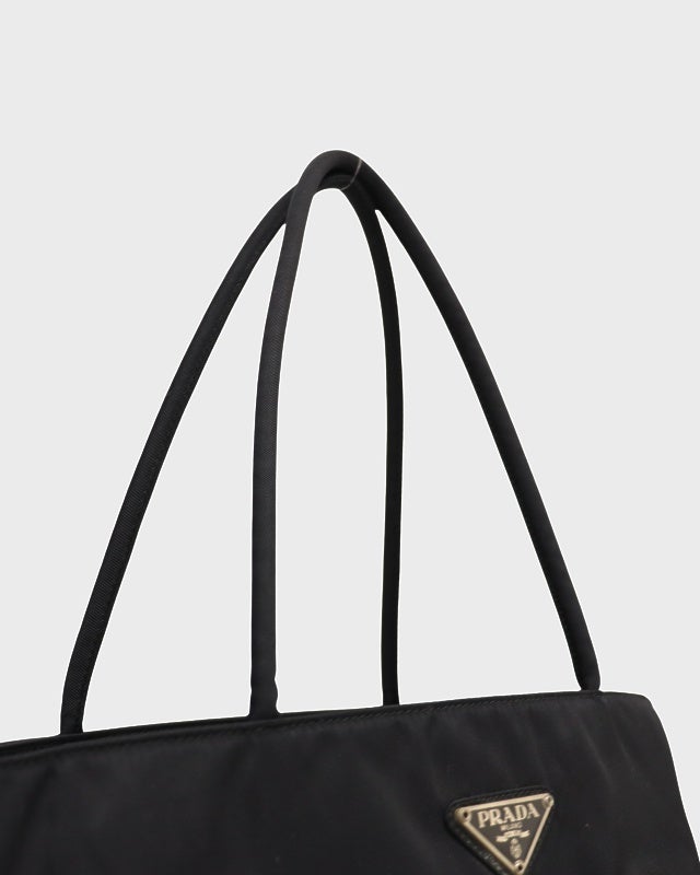 PRADA 三角ロゴ金具ナイロントートバッグ | Hedy