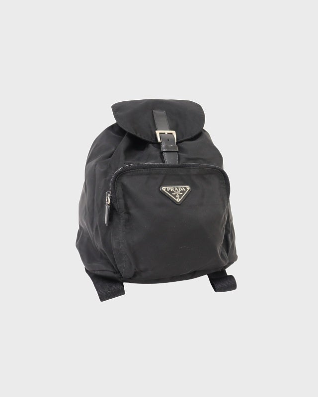 PRADA 三角ロゴ金具ナイロンリュックサック | Hedy