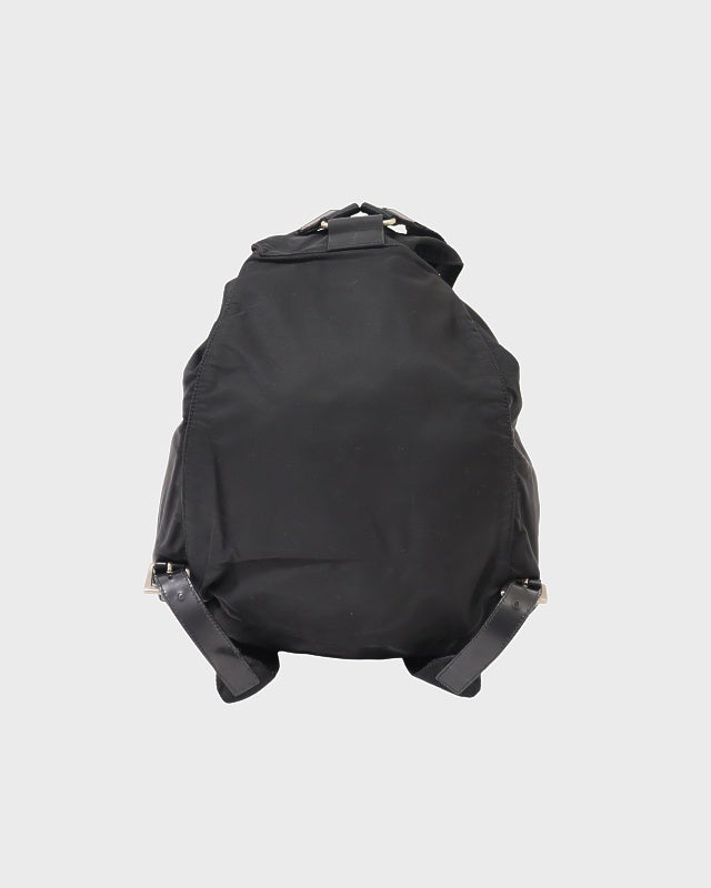 PRADA 三角ロゴ金具ナイロンリュックサック | Hedy