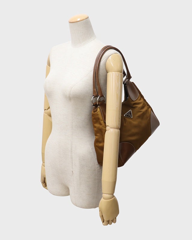 PRADA 三角ロゴ金具ナイロンレザーハンドバッグ | Hedy