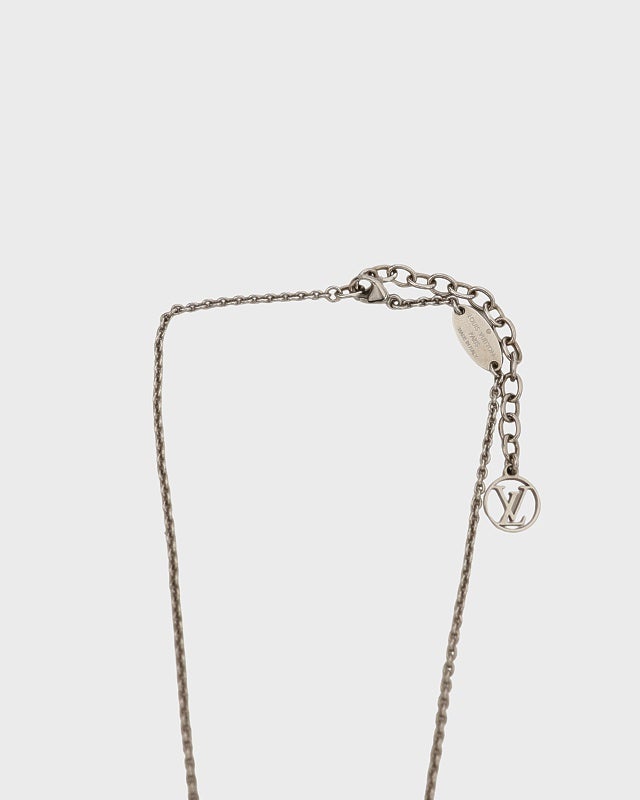 LOUIS VUITTON エッセンシャルVネックレス | Hedy