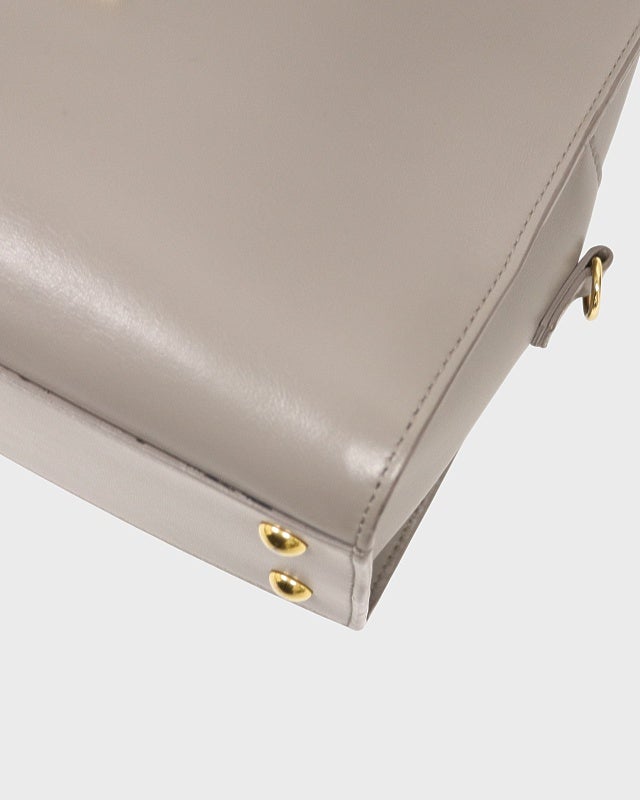 saintlaurent  ベイビーカバ 人気色ベージュ  新品未使用☆ LE 5 À 7 ベイビーベア（グレインレザー） ベージュ | Saint Laurent