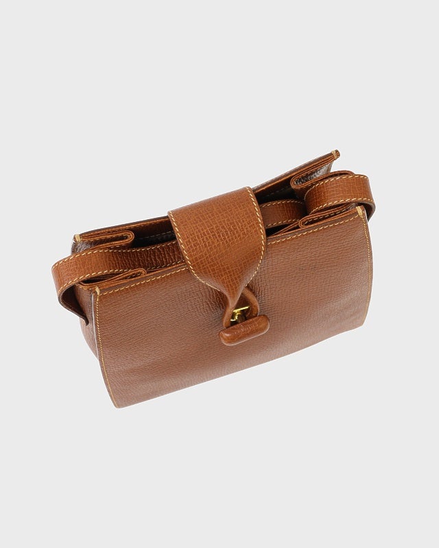 LOEWE ロゴ刻印ターンロックショルダーバッグ | Hedy