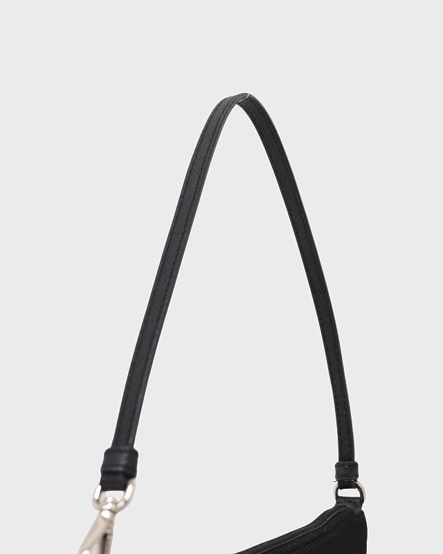 PRADA 三角ロゴ金具ナイロンレザーワンショルダーバッグ | Hedy