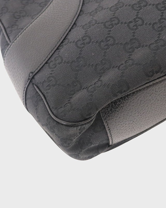 GUCCI GGキャンバス レザー シルバー ワンショルダーバッグ ブラック GUCCI GGキャンバスレザーワンショルダーバッグ | Hedy