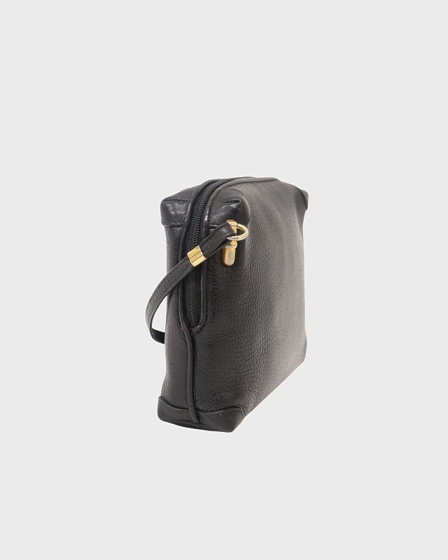 GUCCI ロゴレザーショルダーバッグ | Hedy