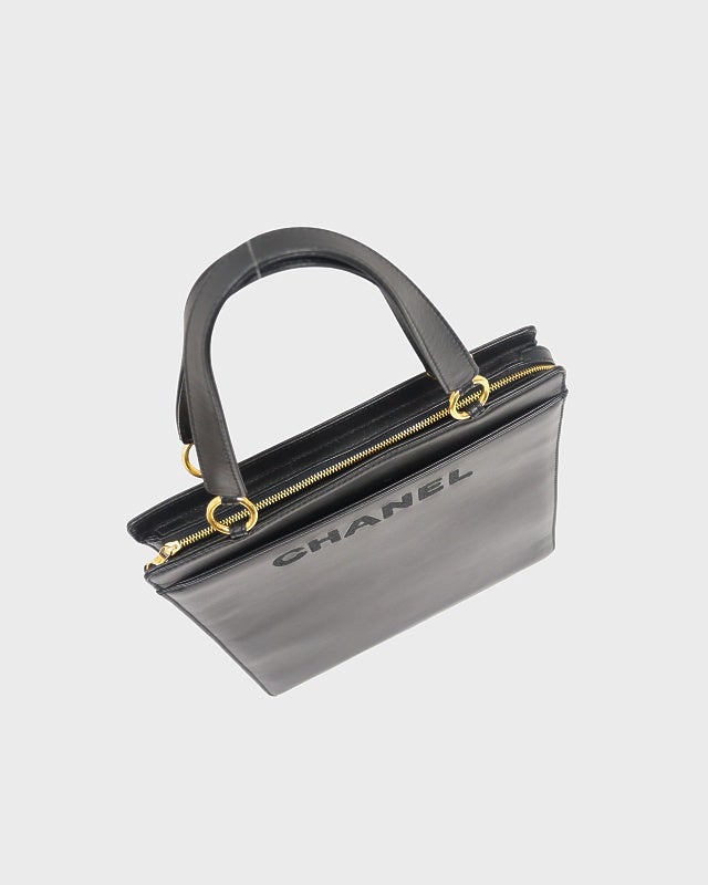 CHANEL ロゴ刺繍トートバッグ | Hedy