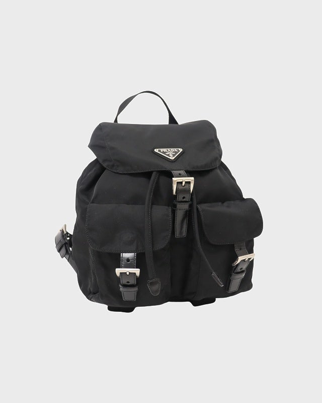 PRADA 三角ロゴ金具ナイロンリュックサック | Hedy