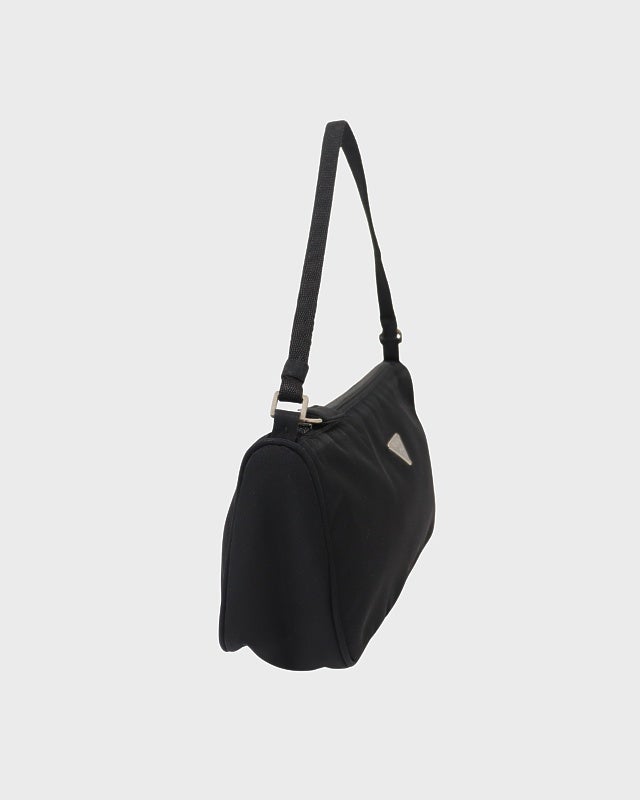 PRADA 三角ロゴ金具ナイロンワンショルダーバッグ | Hedy