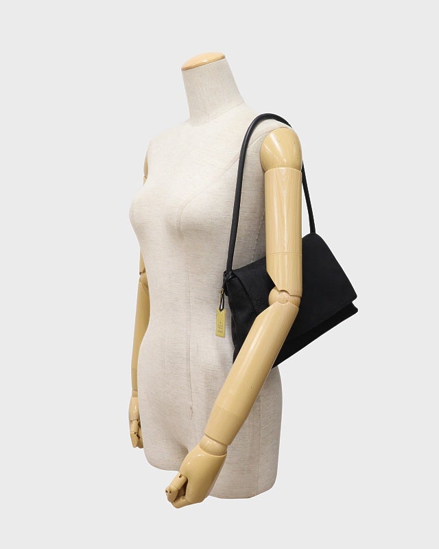 GUCCI GGキャンバスワンショルダーバッグ | Hedy