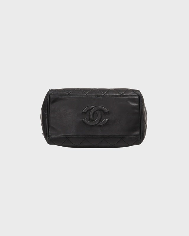 CHANEL ロゴチェーンショルダーバッグ | Hedy