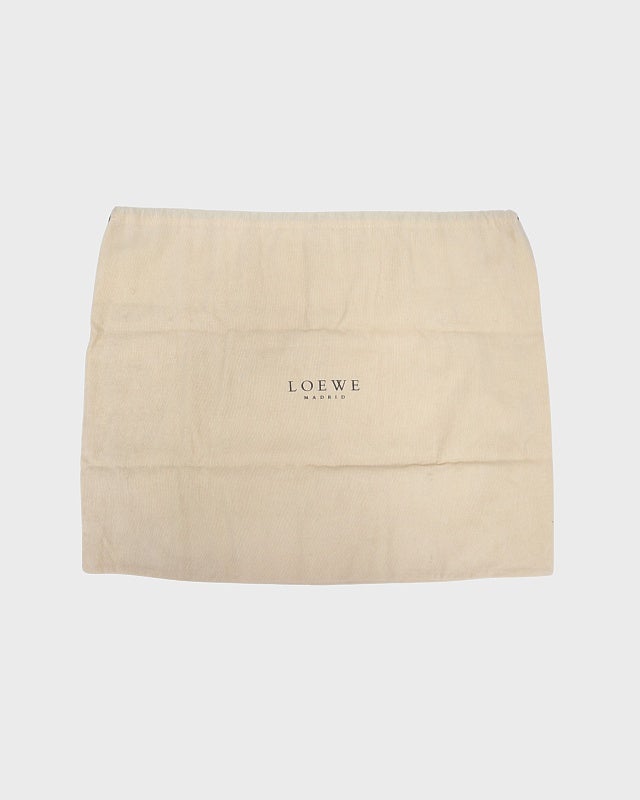 M*i様 【LOEWE】アナグラム エナメルバックル アンダーアームパーティバッ LOEWE アナグラムレザーハンドバッグ | Hedy
