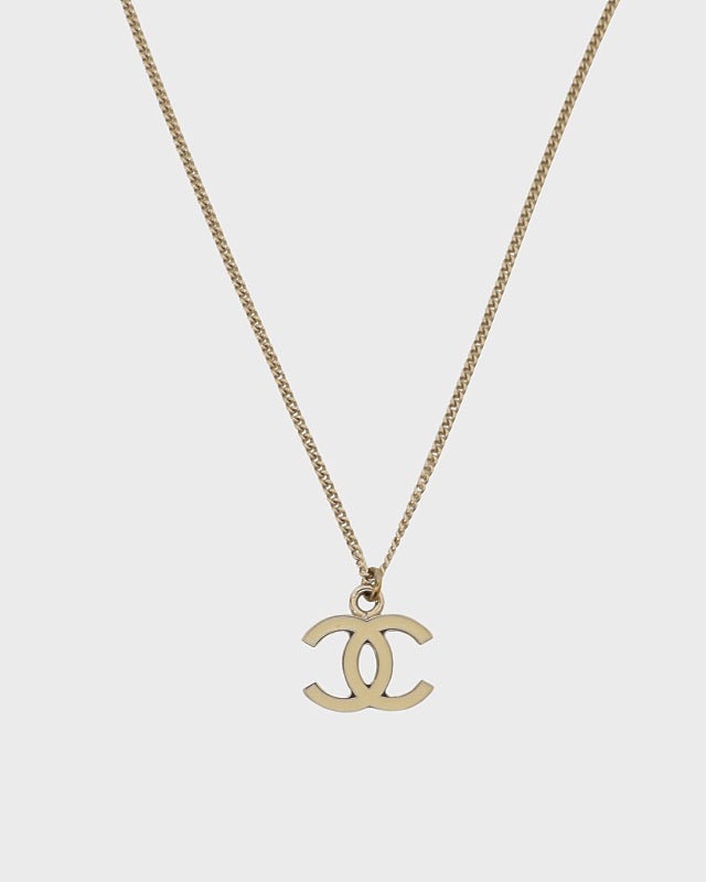 ⭐️CHANEL⭐️COCO ラウンドプレート ネックレストップ CHANEL COCOネックレス | Hedy
