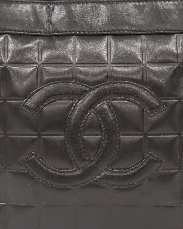 CHANEL チョコバーワンショルダーバッグ | Hedy