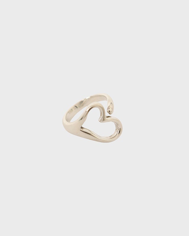 恵梨　Tiffany オープンハート　リング TIFFANY&CO. トリプルオープンハートリング | Hedy