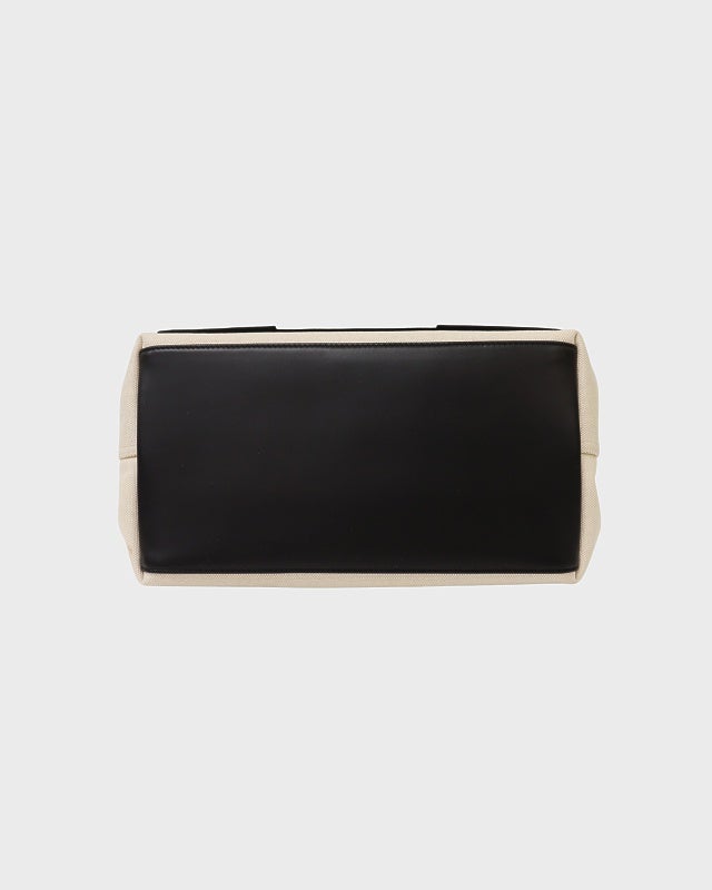BALENCIAGA ネイビーカバス | Hedy