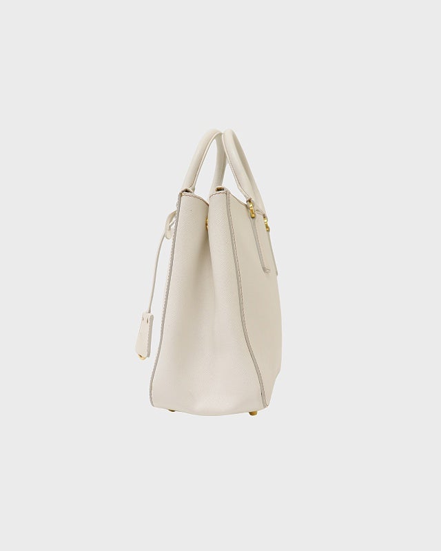 m✨PRADA VR0023 ビジネスバッグ サフィアーノレザー 三角ロゴ PRADA 三角ロゴサフィアーノレザーハンドバッグ | Hedy