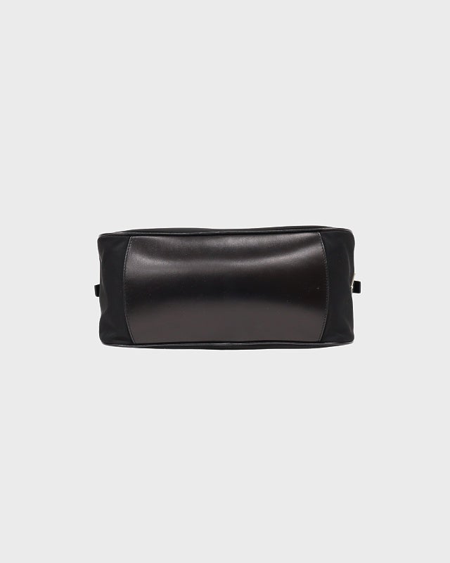 PRADA ボディバッグ 三角プレート ロゴ金具 キャンバス PRADA（プラダ） 極 美品 三角ロゴ プレート 金具 テスート ナイロン