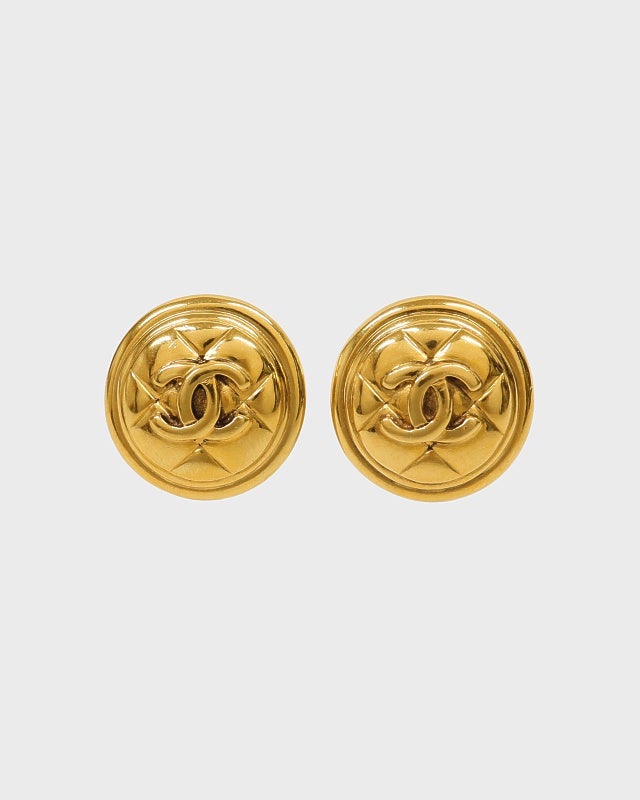 CHANEL マトラッセラウンドイヤリング | Hedy