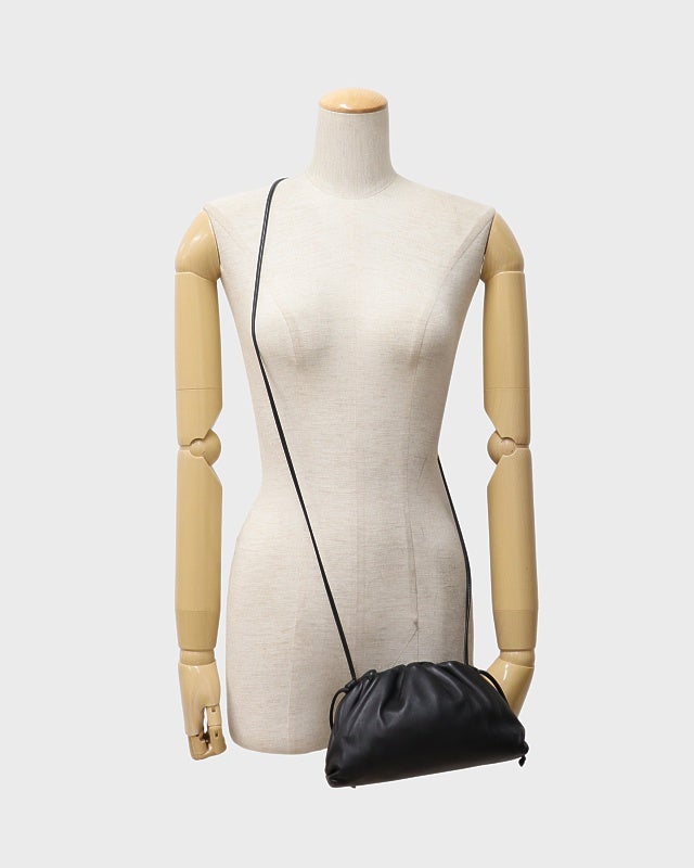 せっちゃん☆！！正規品☆新品同様☆ボッテガ　ヴェネタ　ミニザポーチ BOTTEGA VENETA ミニ ザ ポーチ | Hedy
