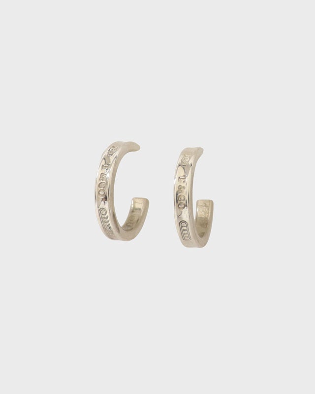 TIFFANY&CO. 1837ナローフープピアス | Hedy