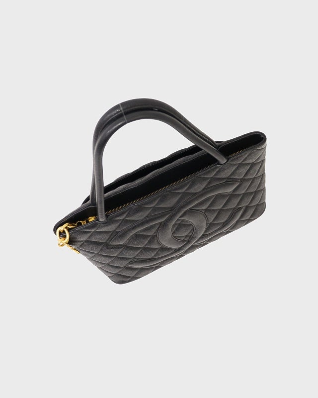 CHANELキャビアスキン CHANEL キャビアスキン復刻トートバッグ | Hedy