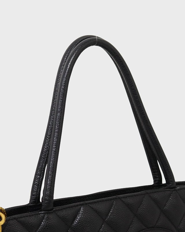 CHANELキャビアスキン CHANEL キャビアスキン復刻トートバッグ | Hedy