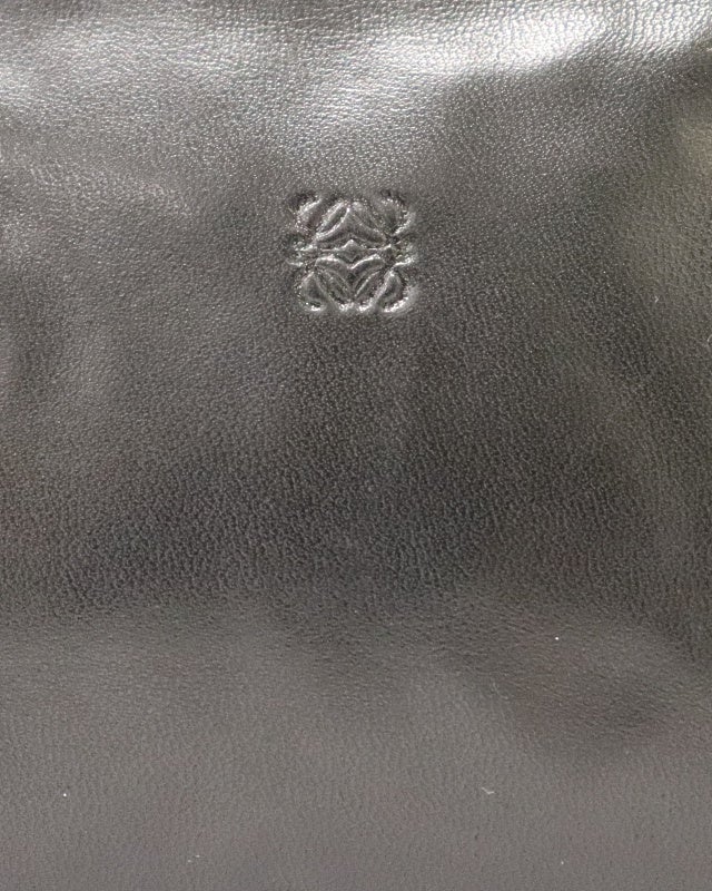 LOEWE アナグラム刻印レザーポーチ | Hedy