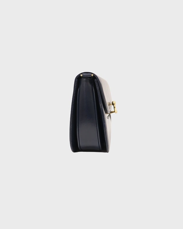 早い者勝ち　銀座購入　定価22万　GUCCI 革製品　ビジネスショルダーバック GUCCI ロゴ金具レザーワンショルダーバッグ | Hedy