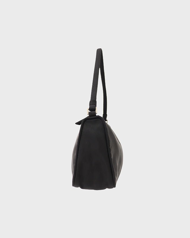 PRADA ショルダーバッグ ウエスト 2way ナイロン 三角ロゴ 黒 PRADA（プラダ） 極 美品 三角ロゴ プレート 金具 テスート ナイロン