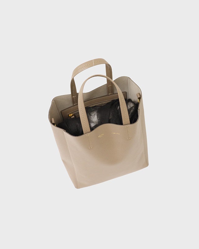 CELINE バーティカルカバ スモール | Hedy