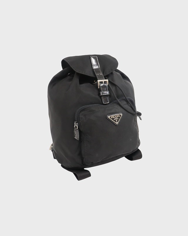 PRADA 三角ロゴ金具ナイロンリュックサック | Hedy