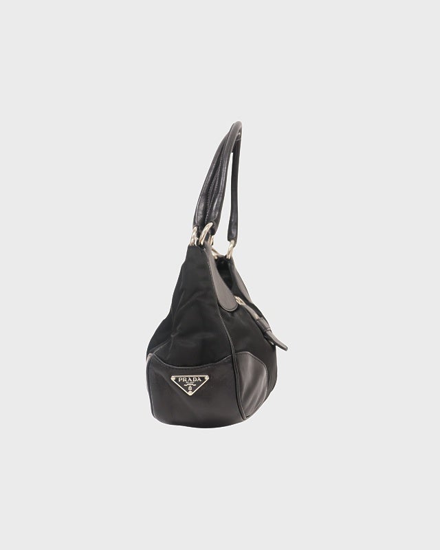 PRADA ボディバッグ 三角プレート ロゴ金具 キャンバス 000000156977-01.jpg?size=m&w=