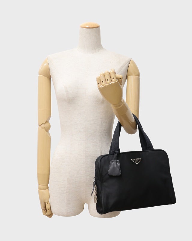 PRADA 三角ロゴ金具ナイロンハンドバッグ | Hedy