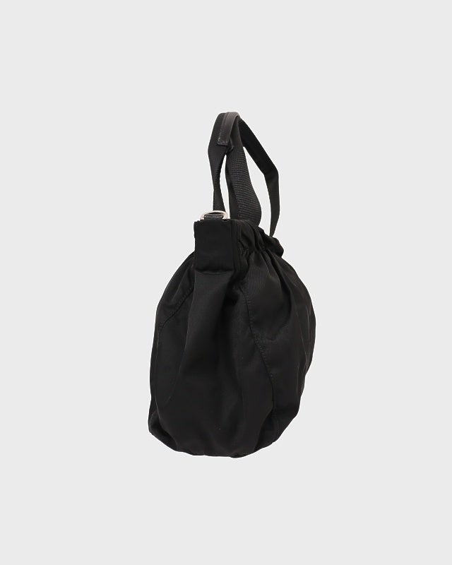 PRADA ショルダーバッグ ウエスト 2way ナイロン 三角ロゴ 黒 中古・古着通販】PRADA (プラダ) 三角ロゴプレート ナイロンショルダー