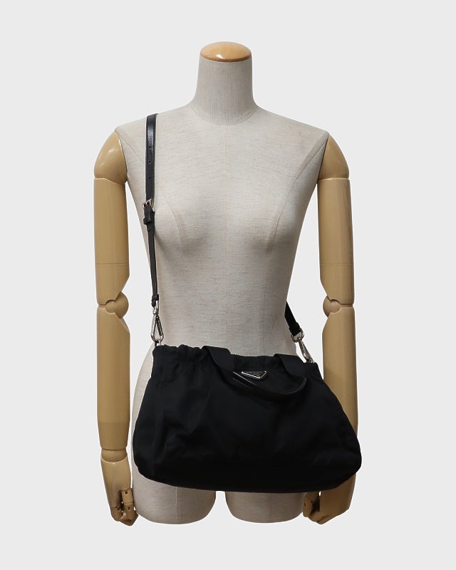 PRADA ショルダーバッグ ウエスト 2way ナイロン 三角ロゴ 黒 PRADA 三角ロゴ金具ナイロンギャザー2Wayバッグ | Hedy