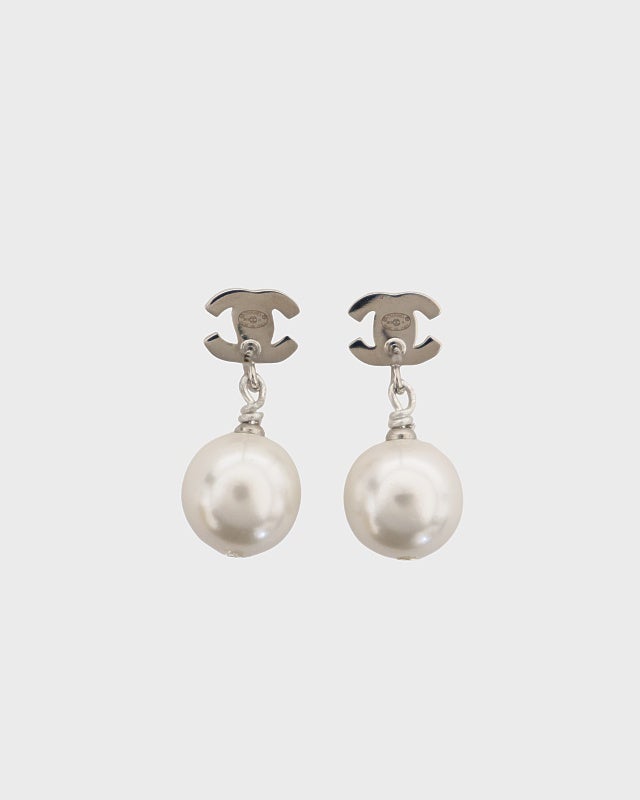 CHANEL COCOラインストーンパールピアス | Hedy