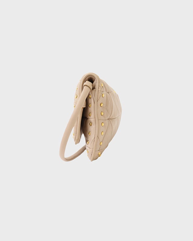 miu miu ワンショルダーバッグ miu miu スタッズキルティングレザーワンショルダーバッグ | Hedy