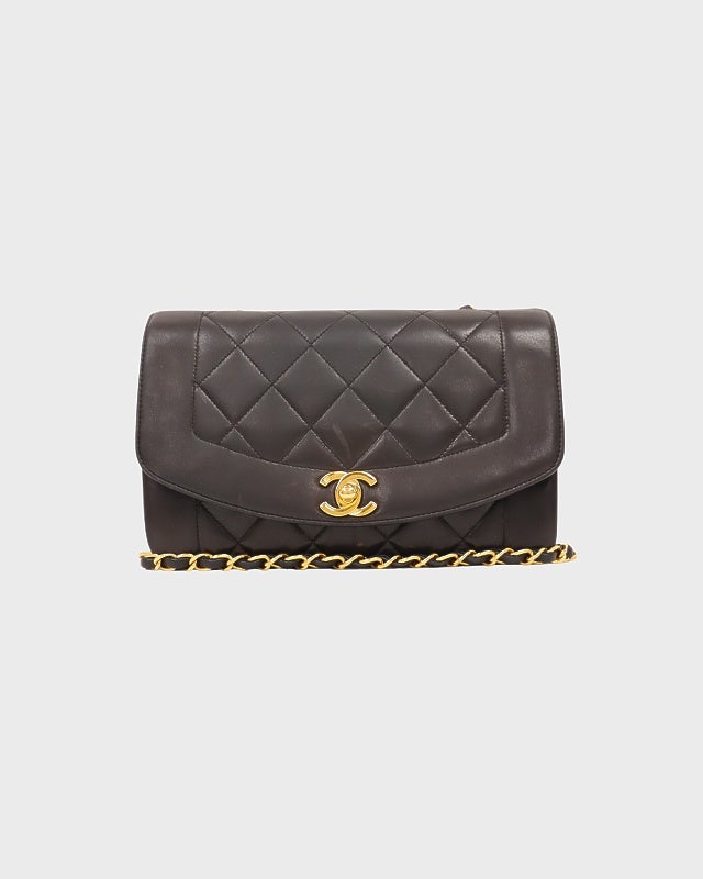 【専用】シャネル　ダイアナフラップ CHANEL ダイアナフラップチェーンショルダーバッグ | Hedy