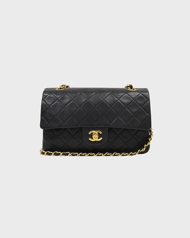 ネイ　シャネル　マトラッセ　ターンロック　チェーンショルダー　黒 中古・古着通販】CHANEL (シャネル) マトラッセターンロックチェーン