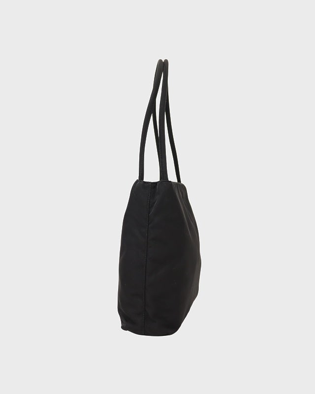 プラダ 3076 2way 三角ロゴ ナイロン ボストン バッグ トート 黒 PRADA（プラダ） 美品 テスート 三角ロゴプレート ブラック 黒